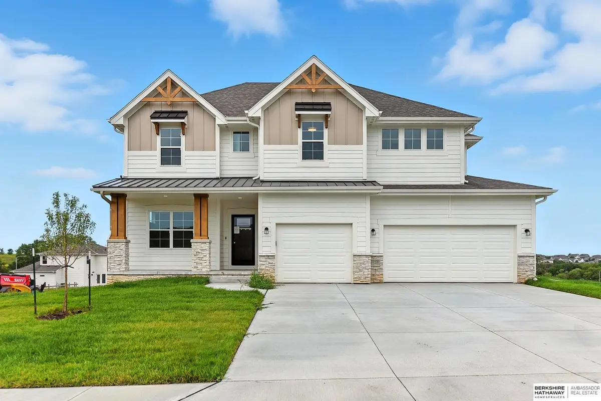 10508 S 117th Street, Papillion, NE 68046 - #1