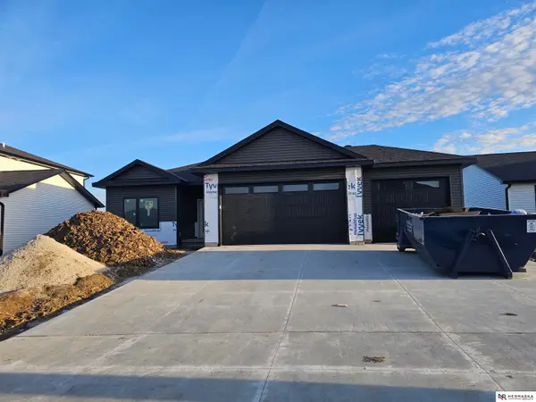 863 W El Alameda Street, Lincoln, NE 68523