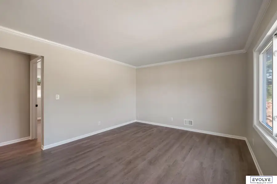 7524 N 34th Street, Omaha, NE 68112 - #3
