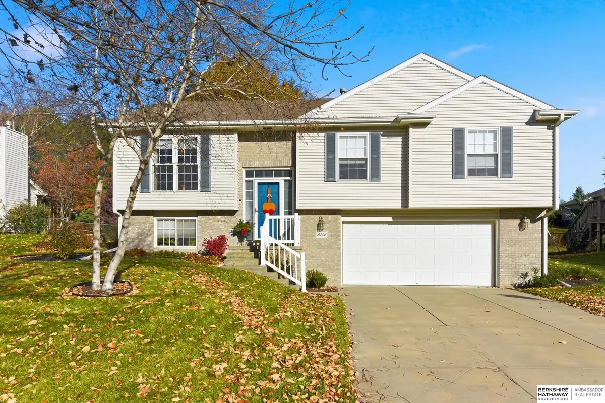 8208 Bancroft Avenue, Lincoln, NE 68506 - #1