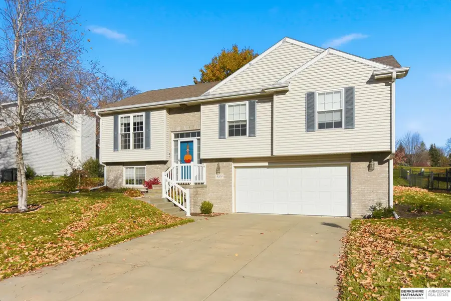 8208 Bancroft Avenue, Lincoln, NE 68506 - #2