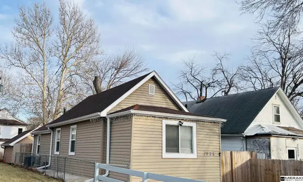 2933 S 18th Street, Omaha, NE 68108