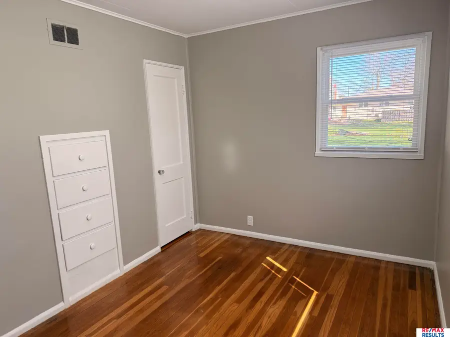 1032 E 12 Street, Fremont, NE 68025 - #3