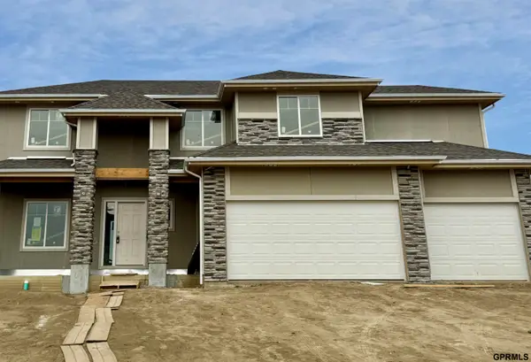 12606 Schirra Street, Papillion, NE 68138