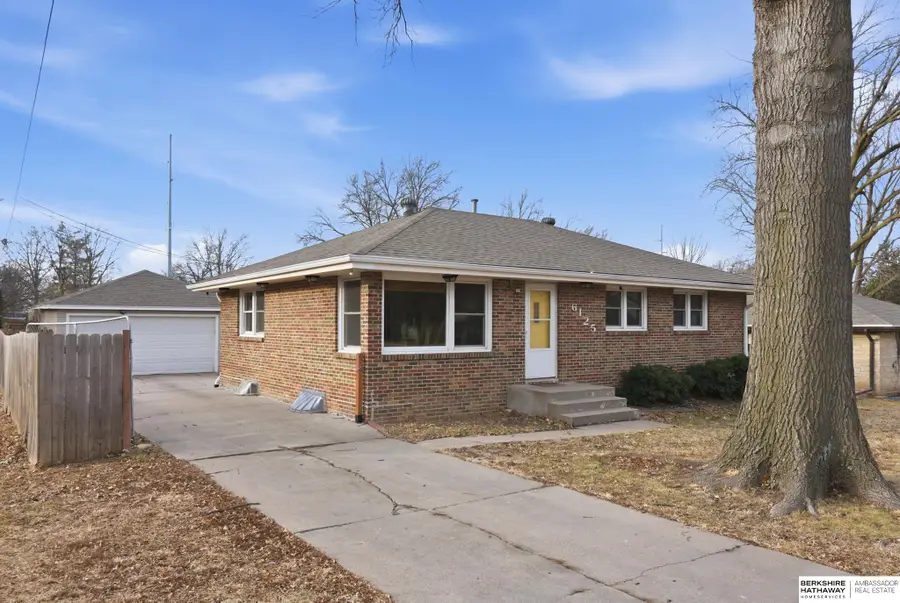 6125 Leighton Avenue, Lincoln, NE 68505 - #2