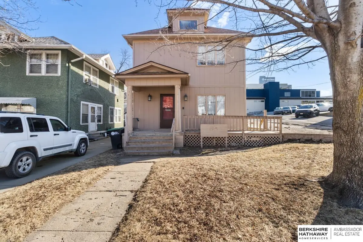 115 N 36th Street, Omaha, NE 68131 - #1