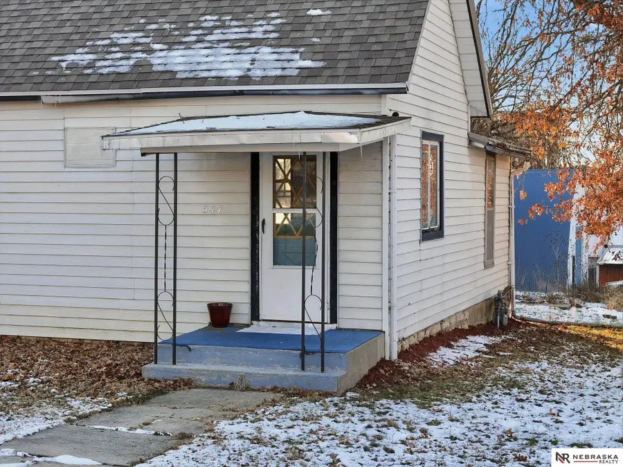 547 I Street, Pawnee City, NE 68420 - #3