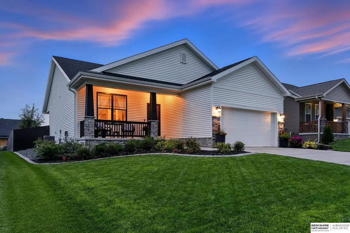 8020 N 173rd Street, Bennington, NE 68007 - #1