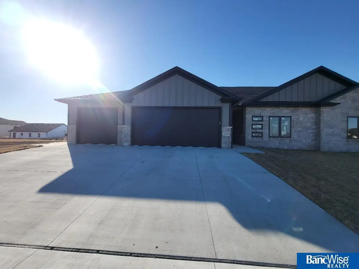 9409 Delano Drive, Lincoln, NE 68516 - #1