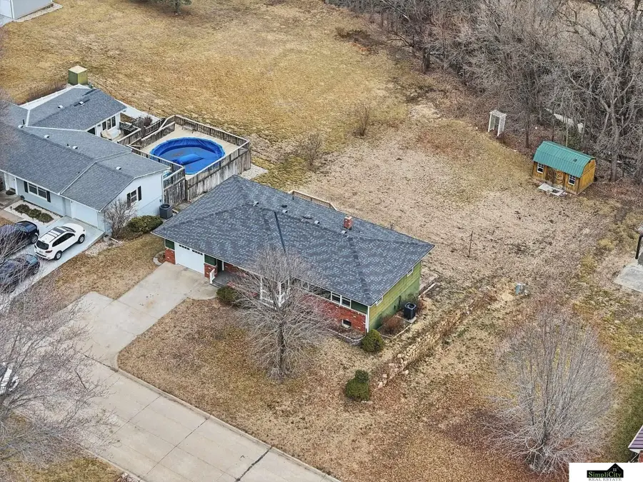 260 N 10th Street, Tecumseh, NE 68450 - #3