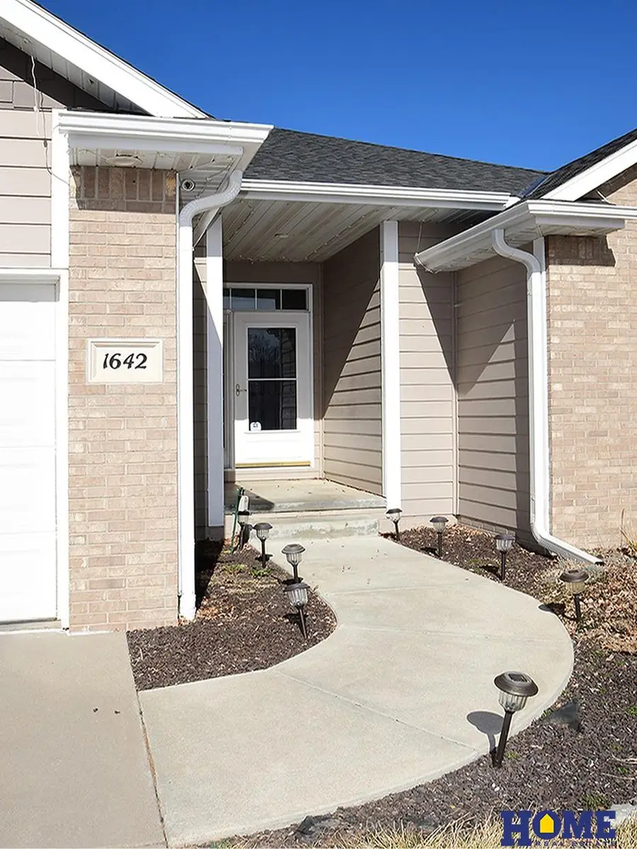 1642 Morton Street, Lincoln, NE 68521 - #3