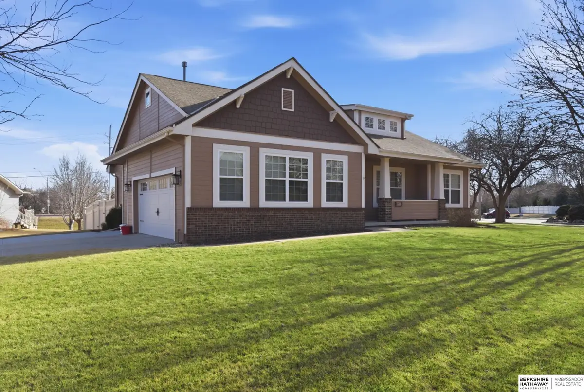 8237 S 103rd Circle, La Vista, NE 68128 - #1
