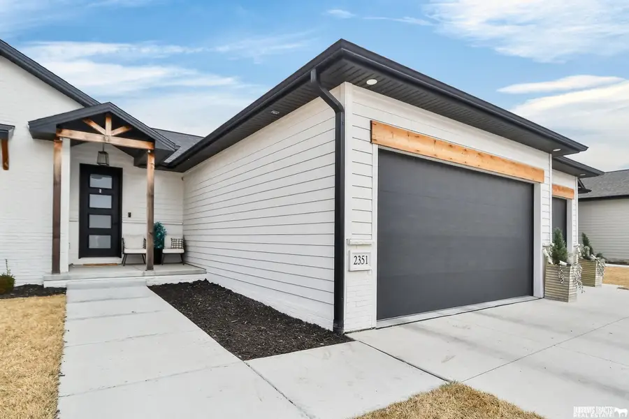 2351 S 89th Street, Lincoln, NE 68520 - #3