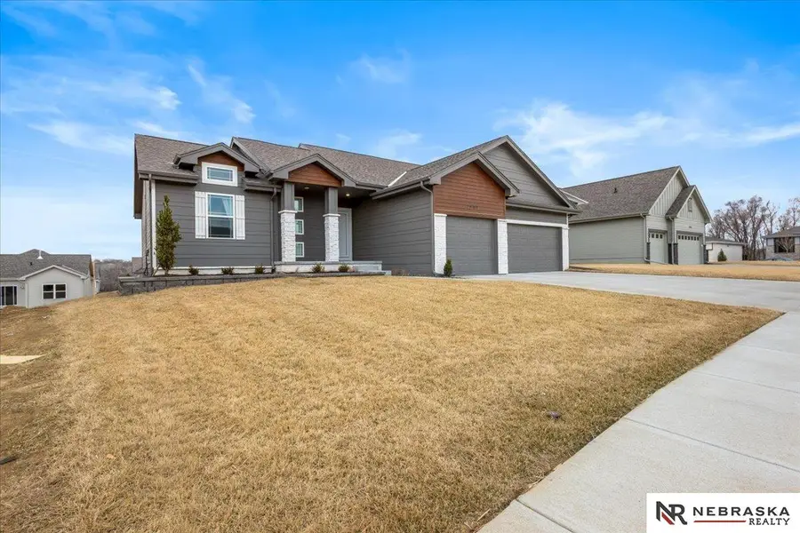 2909 N 166th Street, Omaha, NE 68116 - #2