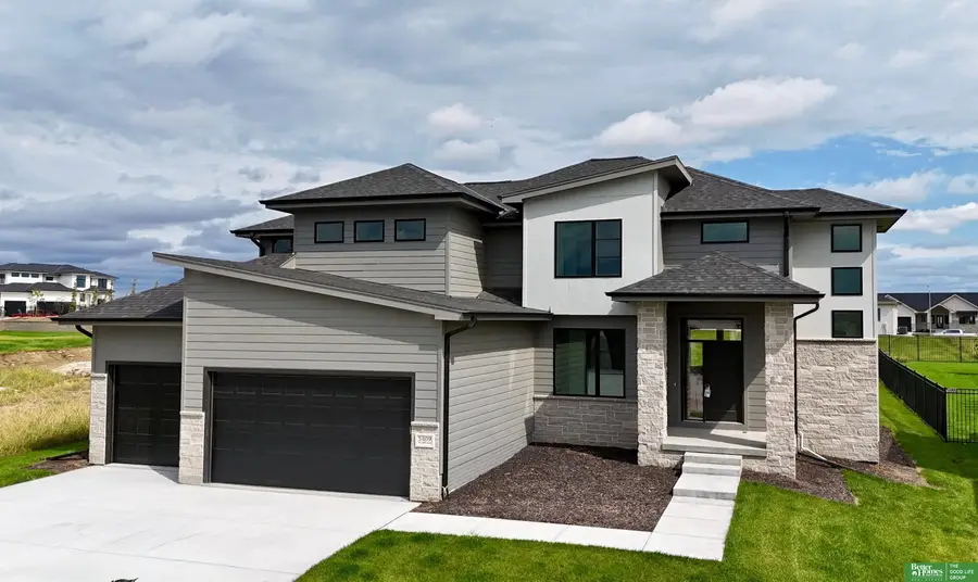 5409 N 196th Avenue, Elkhorn, NE 68022 - #2