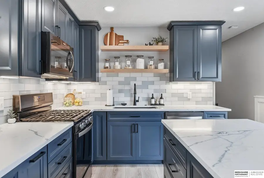 1106 Dorene Boulevard, Carter Lake, IA 51510 - #2