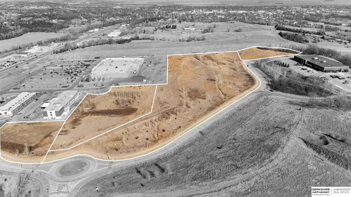 Holly Street & Kellie Drive, Blair, NE 68008 - #1