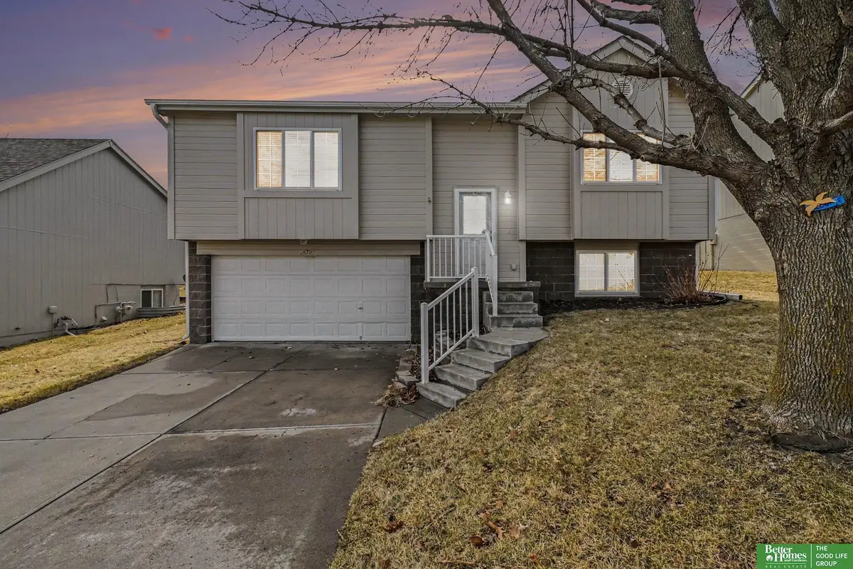 14703 Locust Street, Omaha, NE 68116 - #1