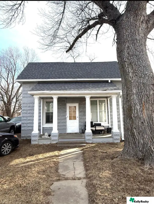 521 N Logan Avenue, Oakland, NE 68045