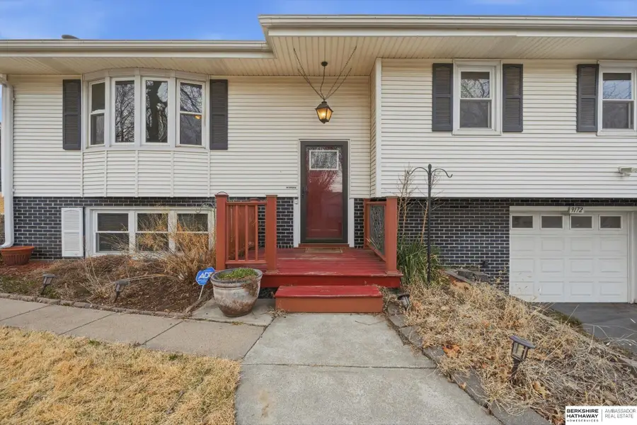 9172 Manderson Street, Omaha, NE 68134 - #2
