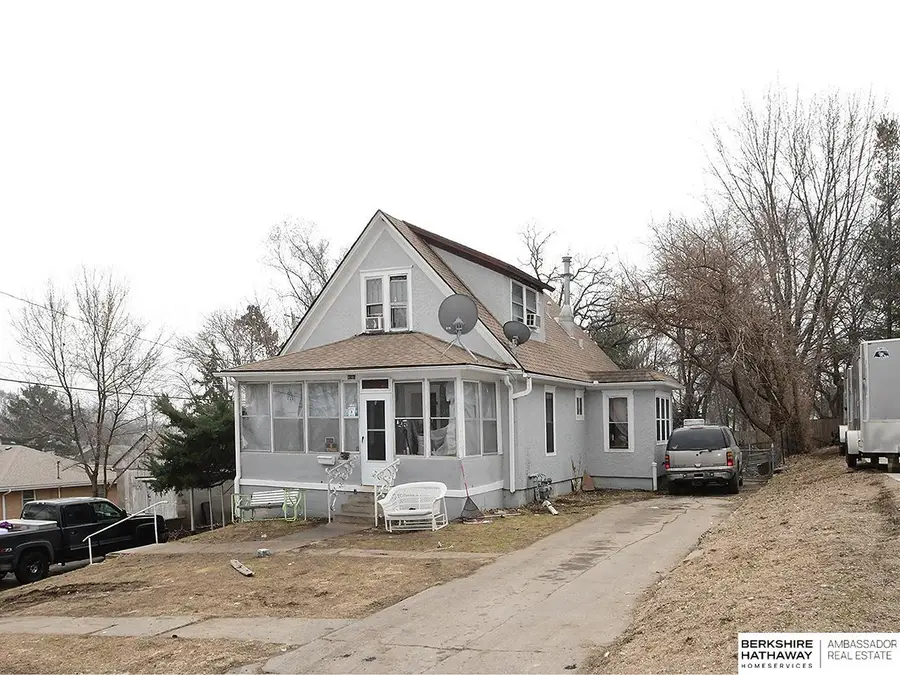 3021 Fillmore Circle, Omaha, NE 68112 - #2