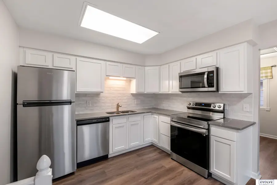 2804 Greensboro Avenue, Bellevue, NE 68005 - #2