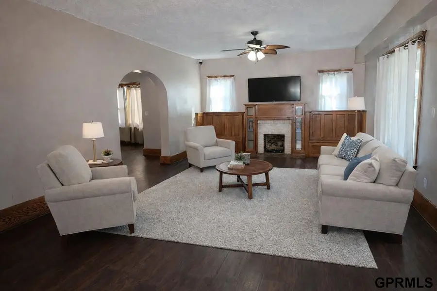 912 D Street, Fairbury, NE 68352 - #3