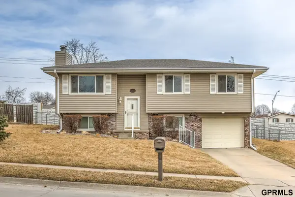 14604 Emiline Street, Omaha, NE 68138