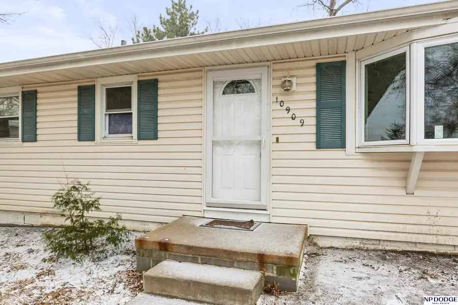 10909 Westover Road, Omaha, NE 68154 - #3