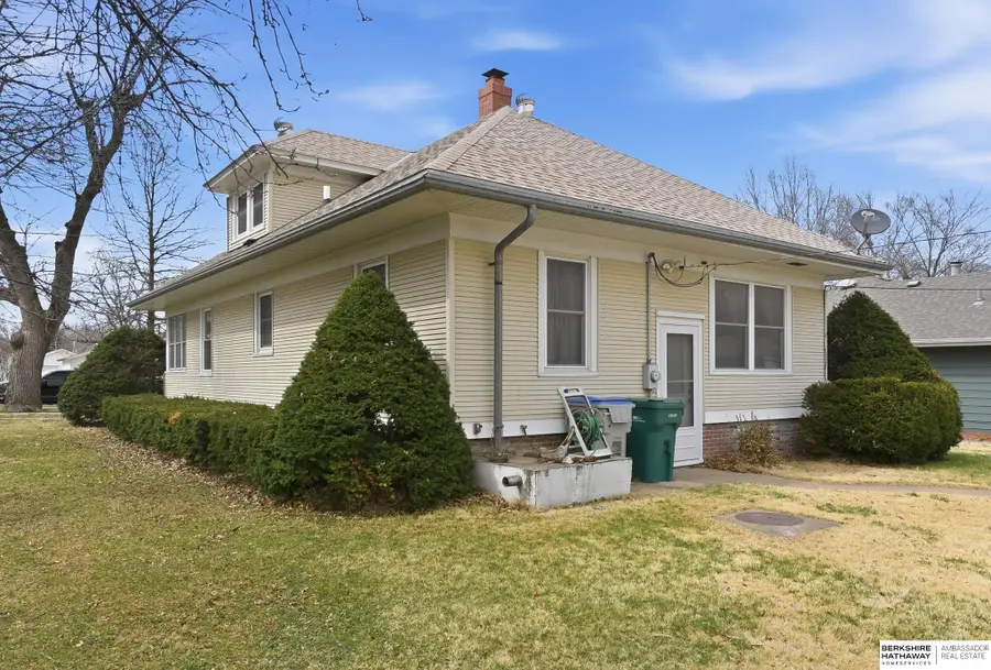 731 S Jackson Street, Papillion, NE 68046 - #2