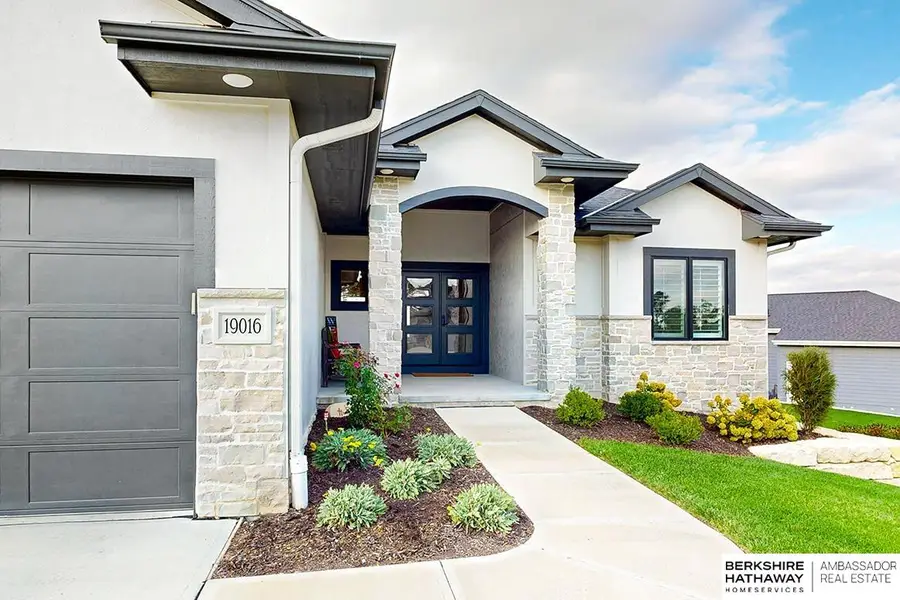 19016 Hazelnut Drive, Gretna, NE 68028 - #2