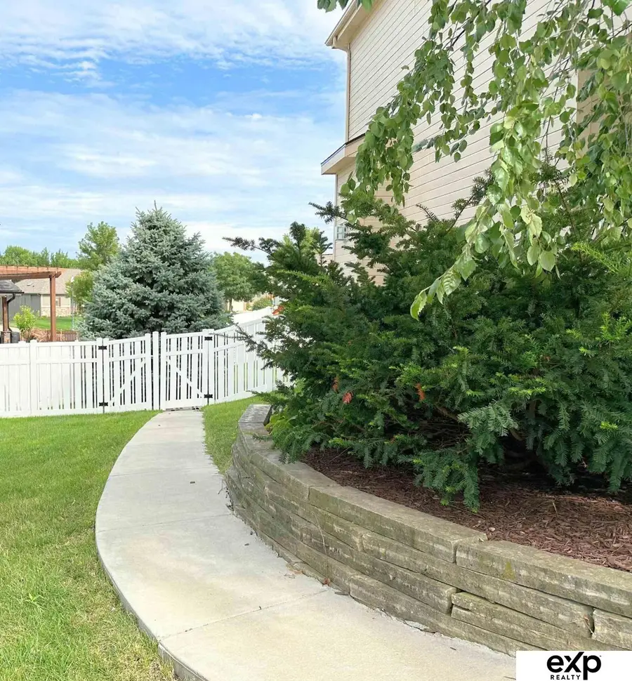2231 Crystal Creek Drive, Papillion, NE 68046 - #2