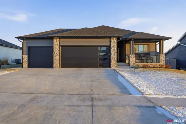 1539 W Avalanche Road, Lincoln, NE 68521