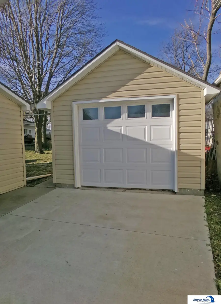 1118 Bell Street, Beatrice, NE 68310 - #3