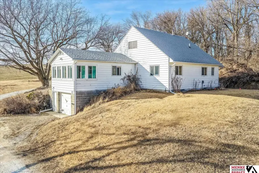 25142 230th Street, Underwood, IA 51576 - #3