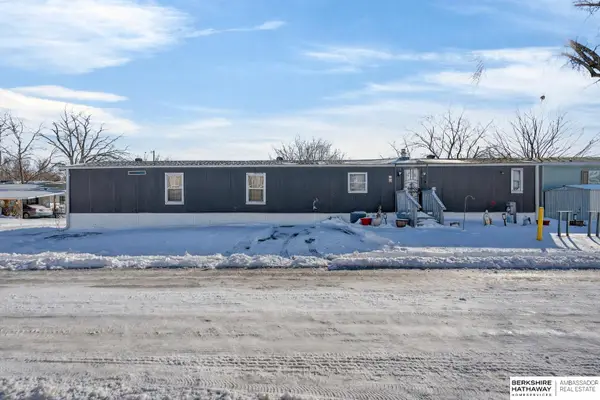 12845 Manderson Plaza #Lot 217, Omaha, NE 68164