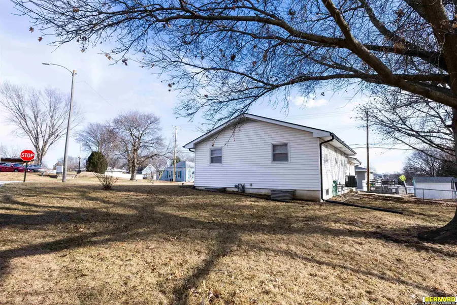 1423 N 10th Street, Nebraska City, NE 68410 - #3