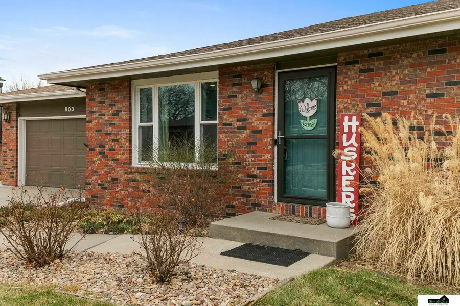 803 N 86th Street, Lincoln, NE 68505 - #3