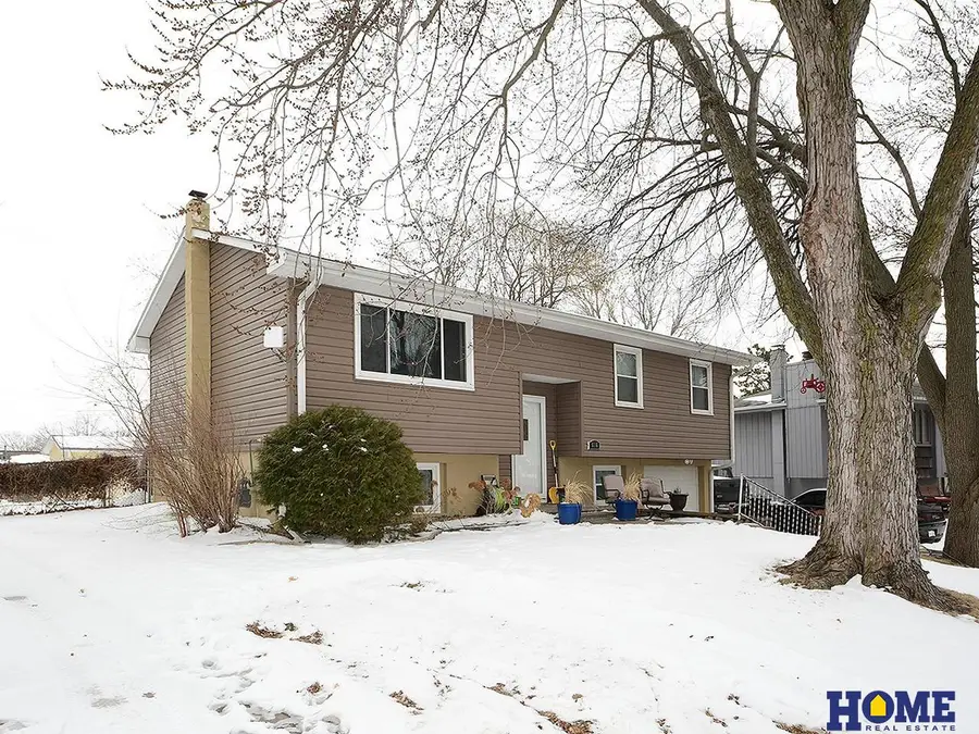 616 Wulf Drive, Eagle, NE 68347 - #3