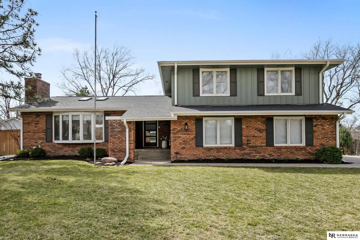 1415 Janssen Drive, Lincoln, NE 68506 - #1