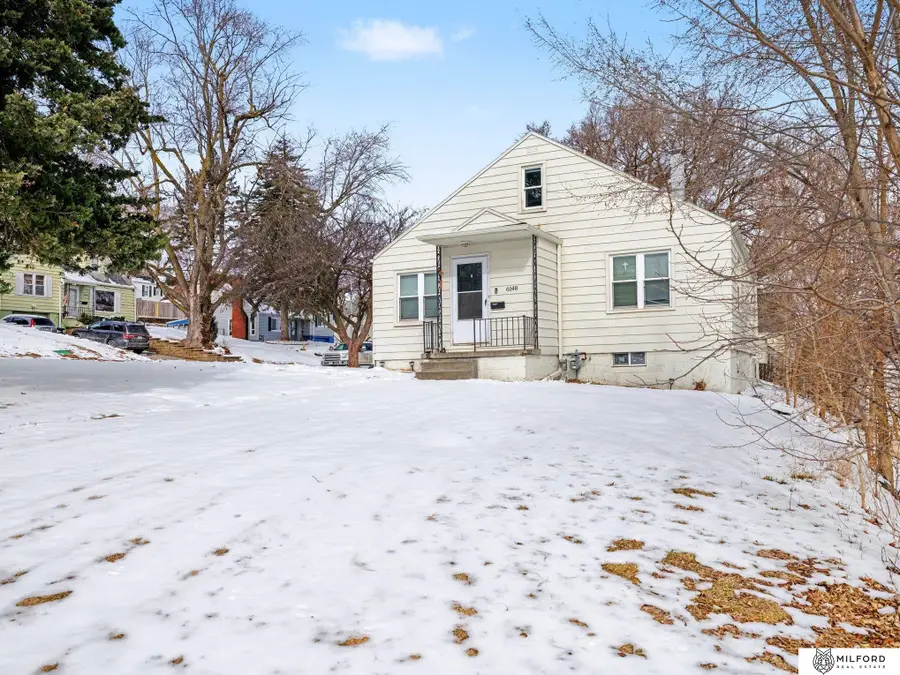 6148 Pinkney Street, Omaha, NE 68104 - #3