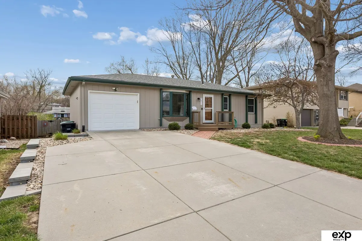 9411 Miami Street, Omaha, NE 68134 - #1