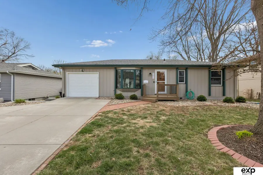 9411 Miami Street, Omaha, NE 68134 - #2