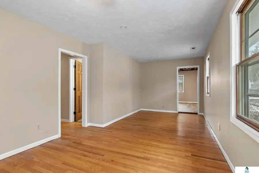 3265 Center Street, Lincoln, NE 68503 - #3