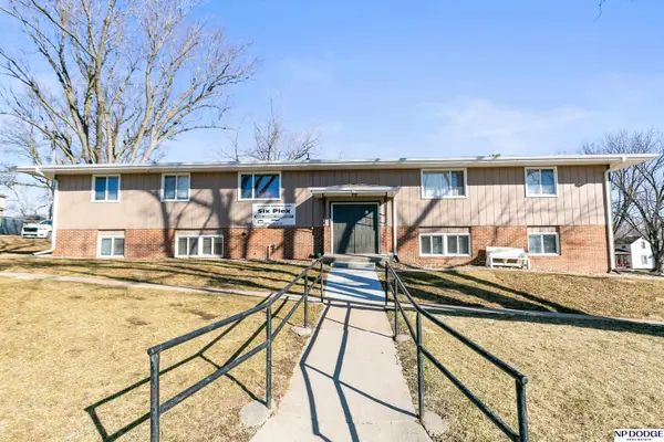 710 W Elm Street, Arlington, NE 68002