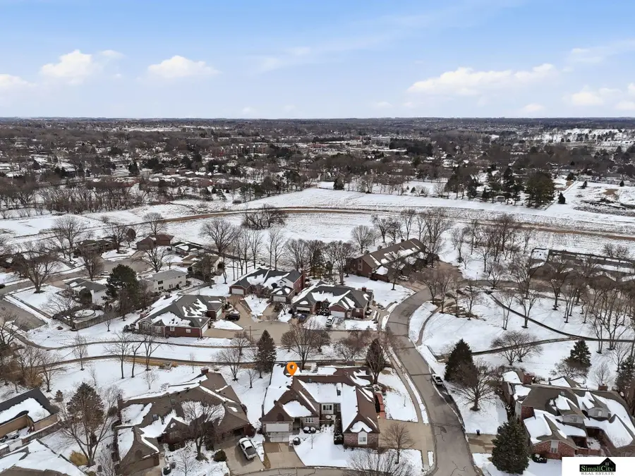6707 Flint Ridge Road, Lincoln, NE 68506 - #3