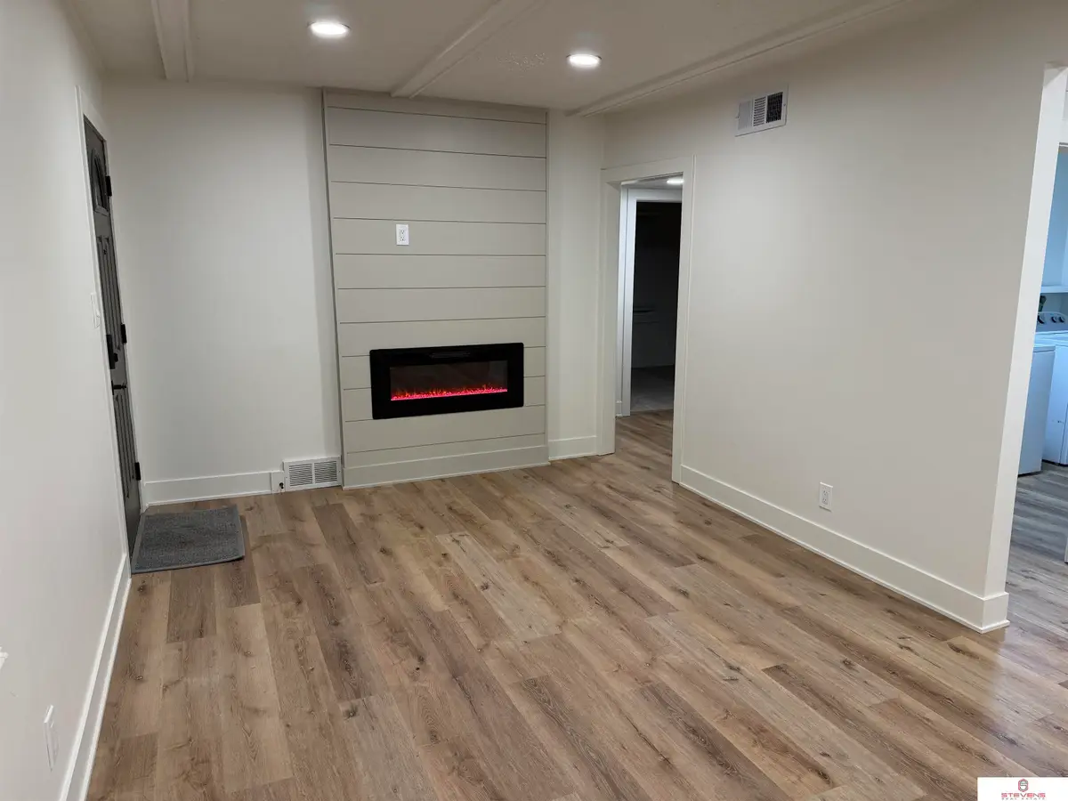 2504 Washington Street, Bellevue, NE 68005 - #1