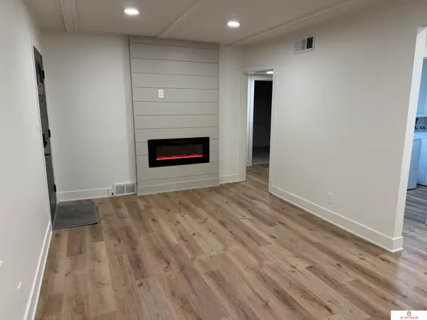 2504 Washington Street, Bellevue, NE 68005