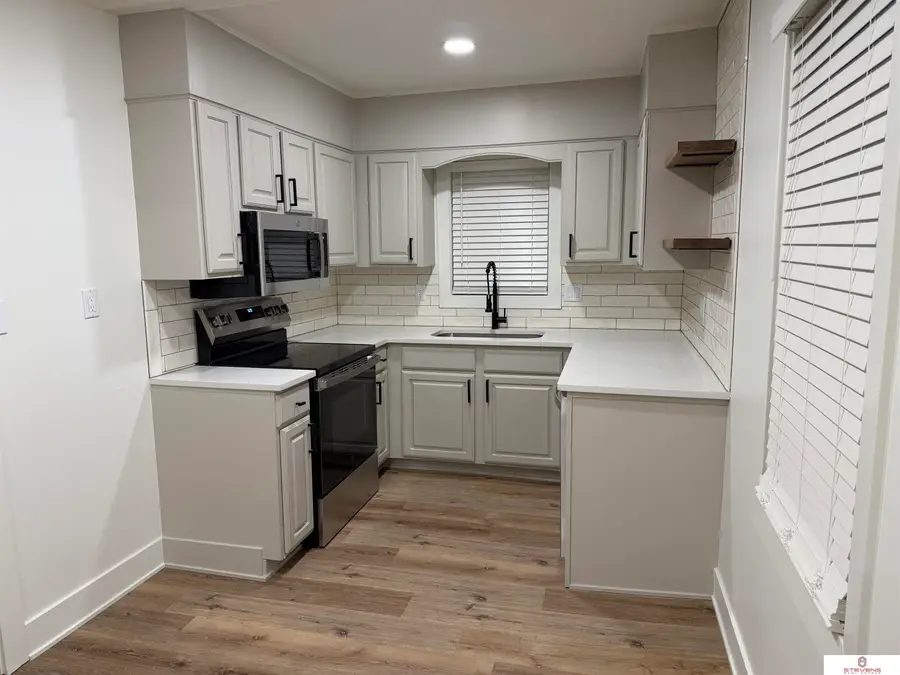 2504 Washington Street, Bellevue, NE 68005 - #2