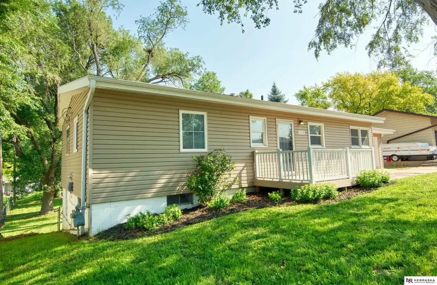 1214 Bellaire Boulevard, Bellevue, NE 68005 - #2